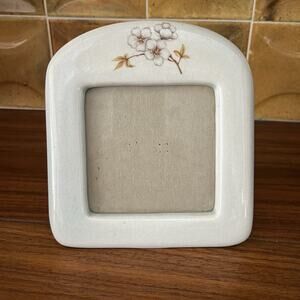 Vintage Terragrafics Ivory Crackle Floral Accents Picture Frame